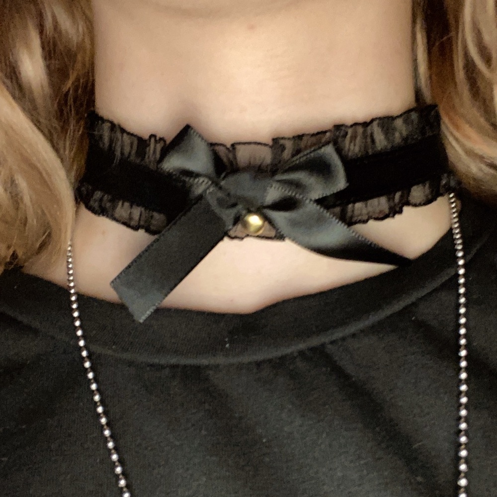Black kitty choker